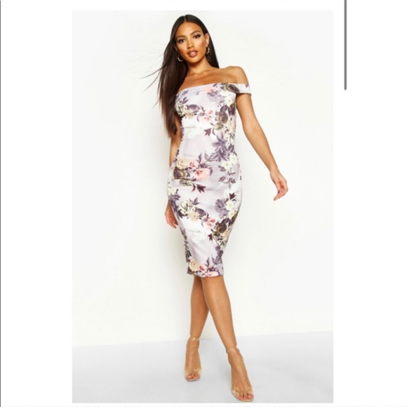 Boohoo Plus Dresses & Skirts - Floral 🌸 Off the Shoulder Dress